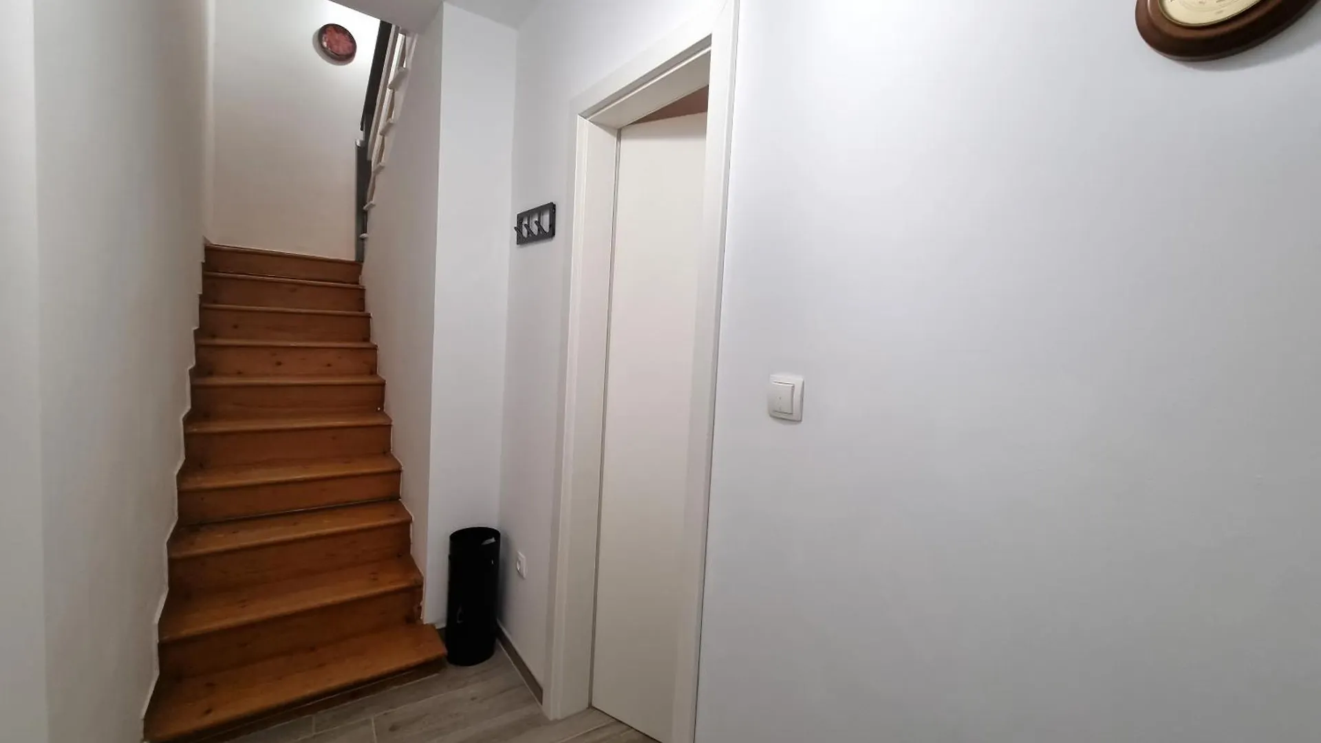 Vacation Home Bujas 파그