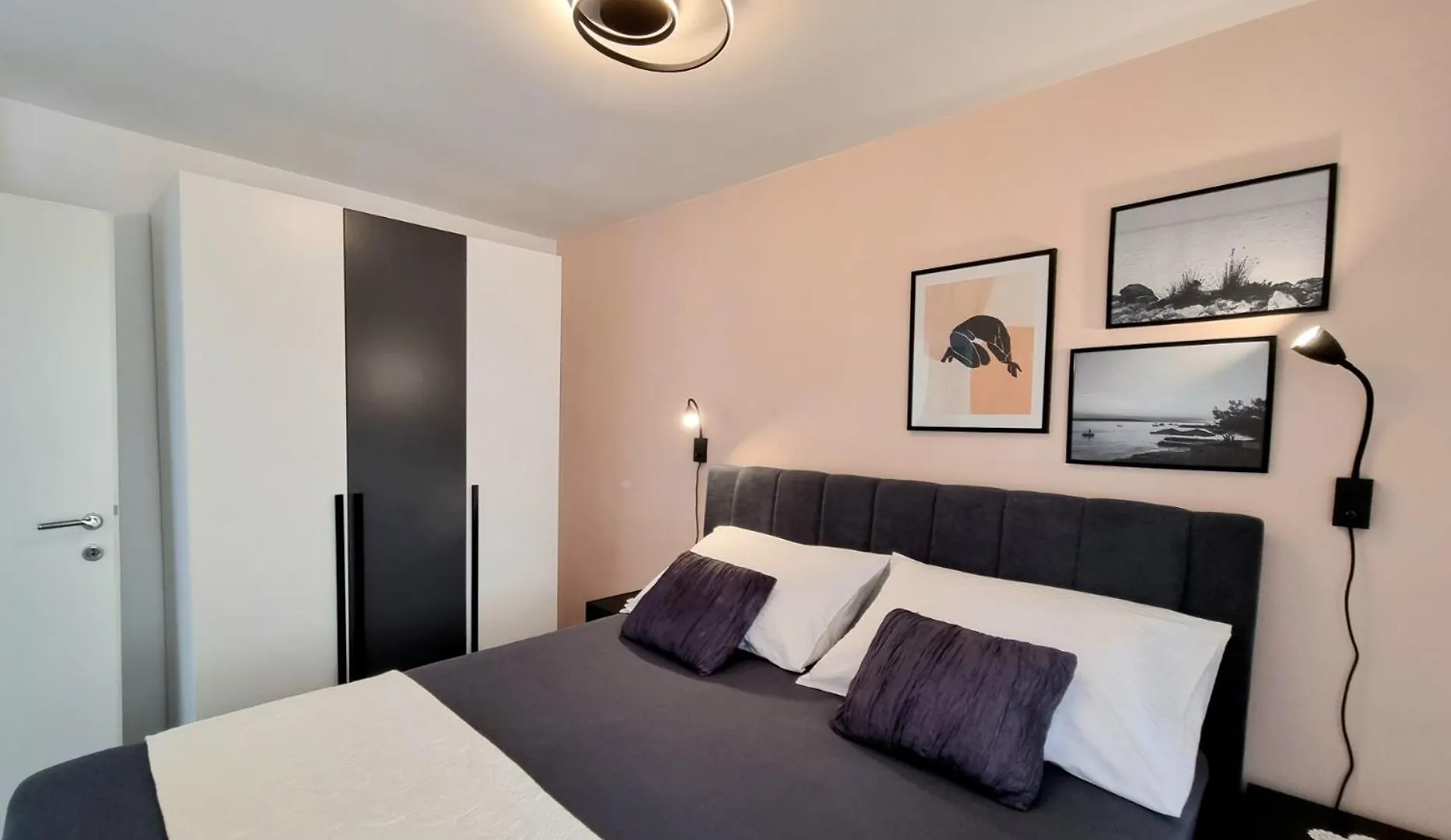 Vacation Home Bujas 파그 크로아티아